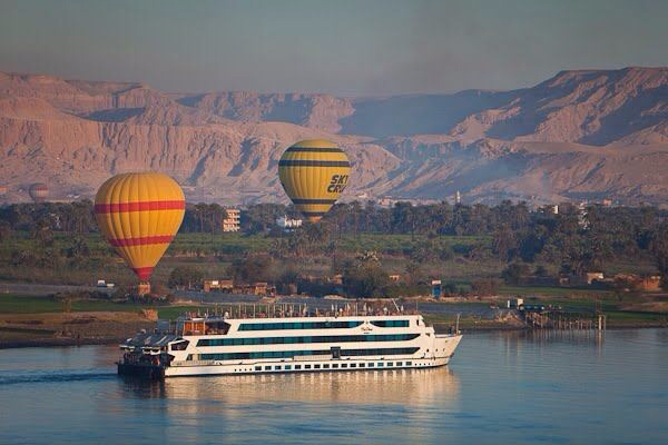 Hot Air Balloon Flight Over Luxor | Hot Air Balloon Flight Over Luxor West Bank and Nile River - Misr Travel